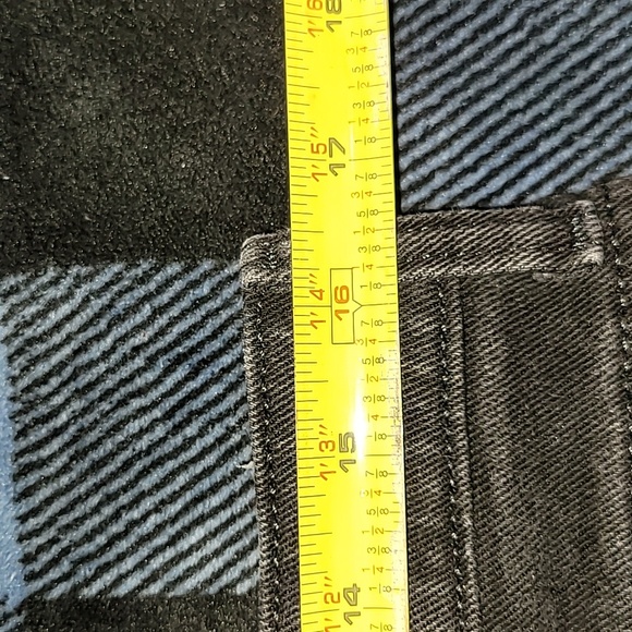 Vintage. USA FABRIC. Wrangler Q Baby Jeans. Stretchy waistband. Size 11/12 - Picture 6 of 16